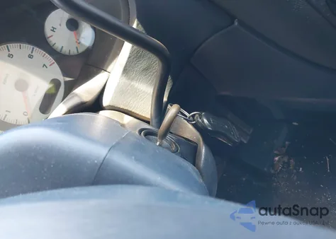 2002 Dodge Grand Caravan Es from USA, damaged, VIN 2B8GP54L32R577282